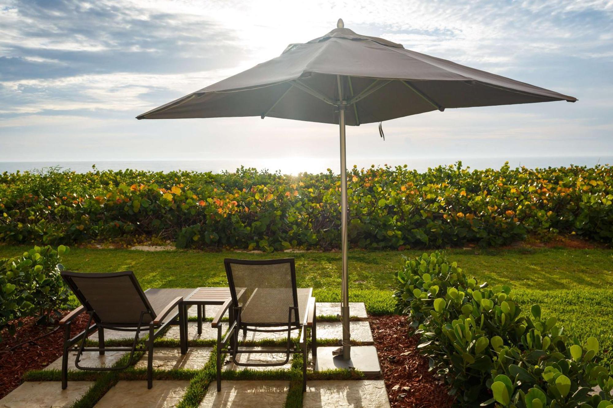 Doubletree Suites By Hilton Melbourne Beach Oceanfront Екстер'єр фото